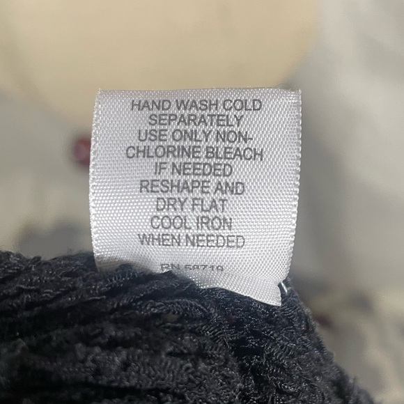 RELATIVITY SLEEVELESS CARDIGAN WITH FRINGE Size Large - Picture 6 of 6